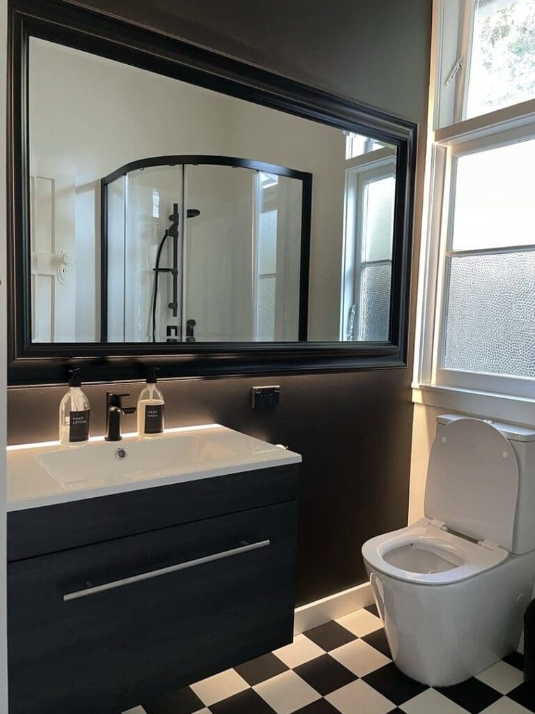 small bathroom designs